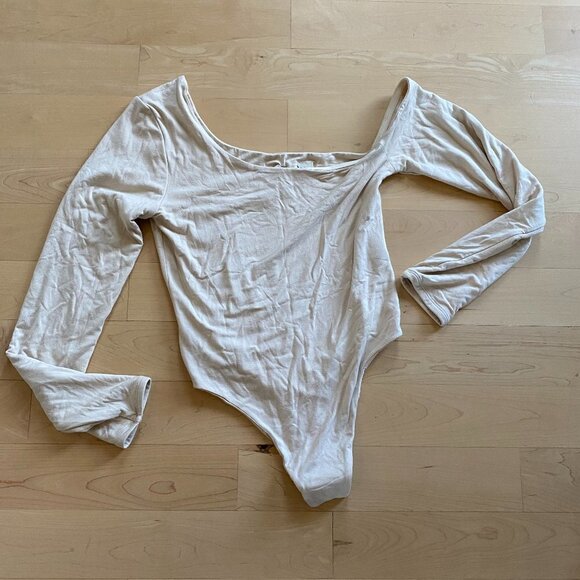 RE Ona Beige BNWOT Womens One Shoulder Bodysuit - Picture 3 of 8